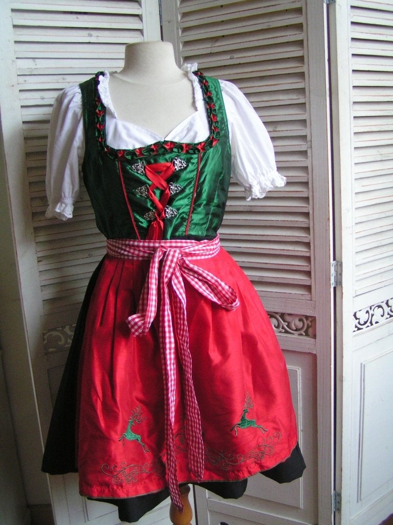 tiroler dirndl jurk schort en blouse maat 36-38  nr DD 644, Kleding | Dames, Maat 38/40 (M), Carnaval, Ophalen of Verzenden, Kleding