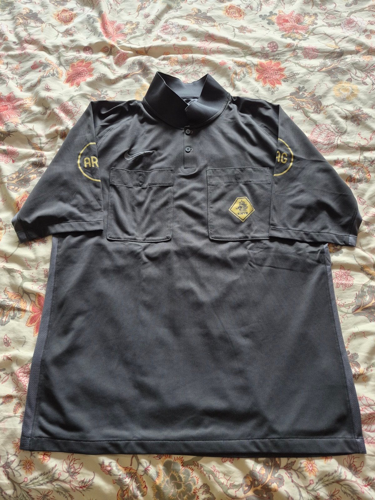 Nike KNVB Scheidsrechtersshirt - Zo goed als nieuw, Kleding | Heren, Nike, Maat 56/58 (XL), Ophalen of Verzenden, Zo goed als nieuw
