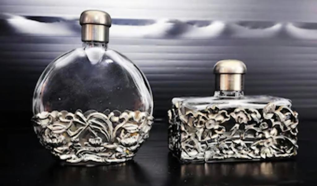 Set van 2 Mooie Vintage Crystal Glass Parfum Flesjes, Ophalen of Verzenden, Zo goed als nieuw, Parfumfles