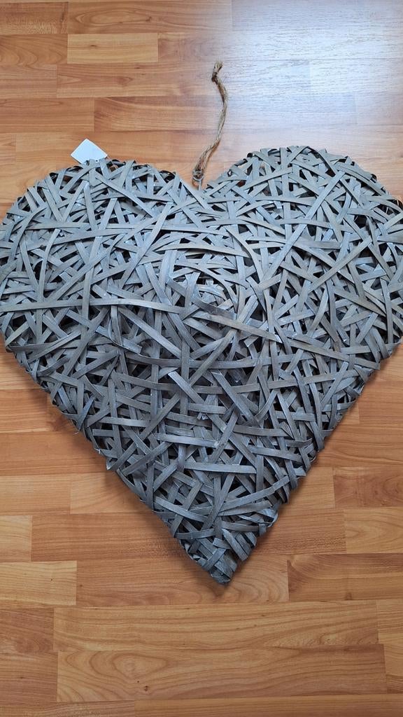 Decoratie hart riet grijs, Huis en Inrichting, Woonaccessoires | Kransen, Ophalen