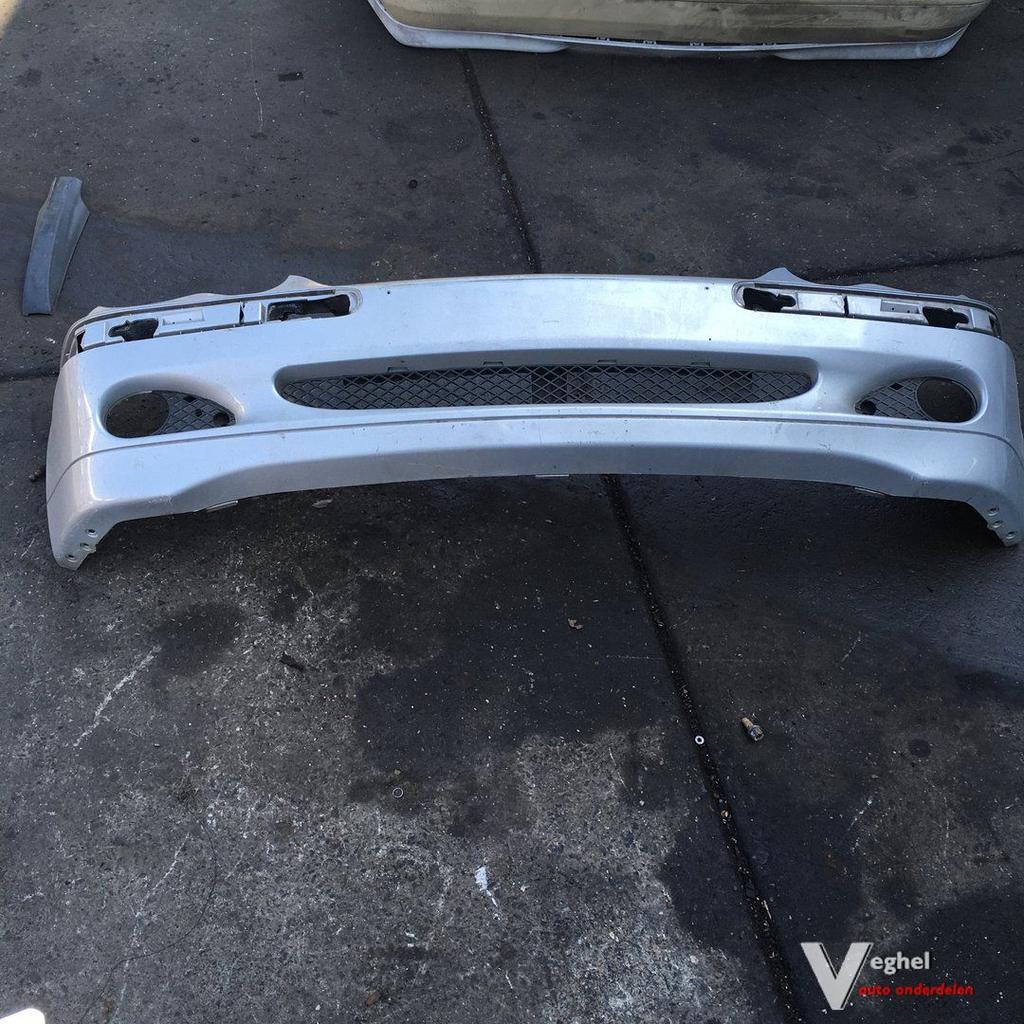 Mercedes W203 2003  Sedan - Station Voorbumper, Auto-onderdelen, Ophalen, Gebruikt, -, Voor