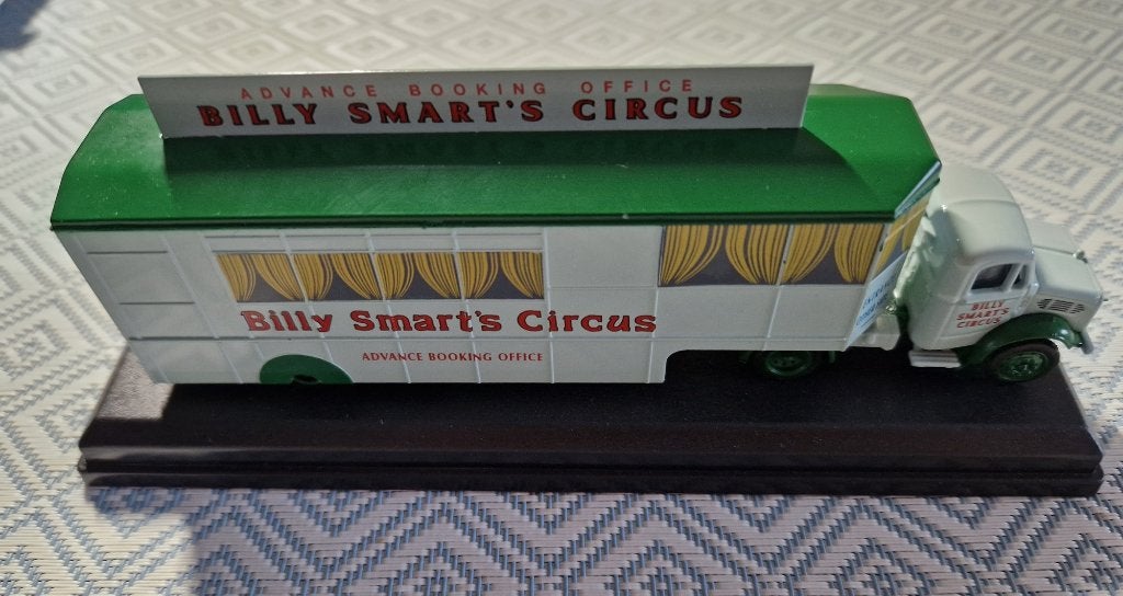 Bedford Ox & Booking Trailer Billy Smart's Circus NW, Ophalen of Verzenden, Nieuw, Bus of Vrachtwagen