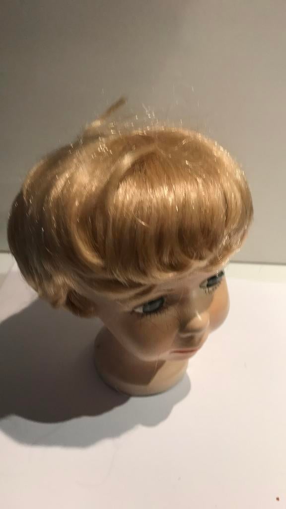 Pruiken voor poppen, Ophalen of Verzenden, Zo goed als nieuw, Pop