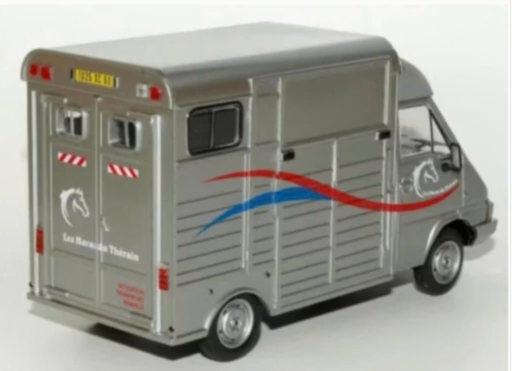 Renault Master Paarden Van diorama 1/43 serie Utilitaires, Verzenden, Nieuw, Auto, Overige merken