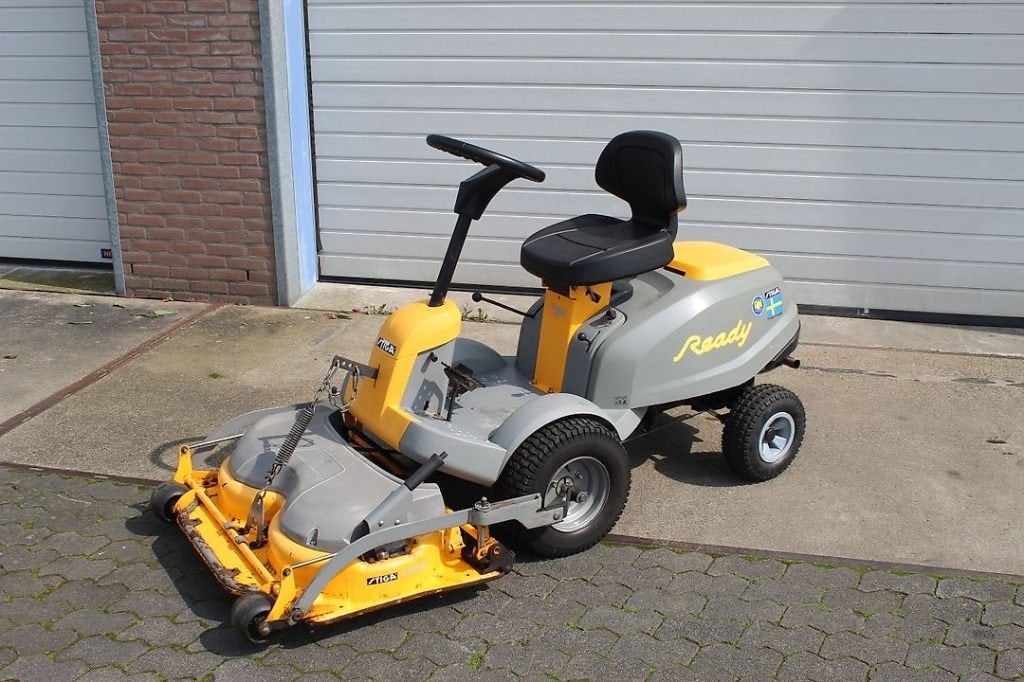 Gezocht: Zitmaaier en tuingereedschap, Tuin en Terras, Ophalen of Verzenden, Zo goed als nieuw, Overige soorten, STIHL