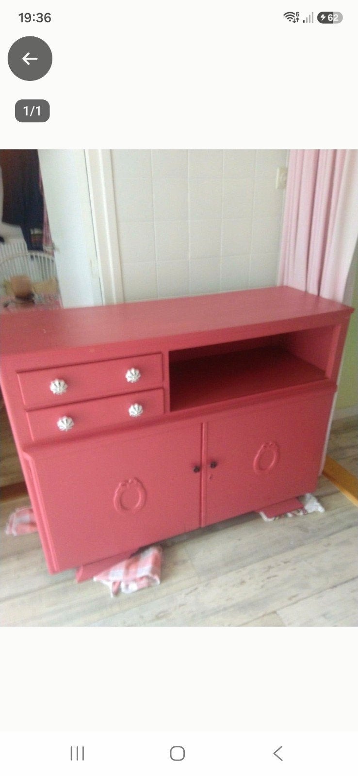 leuke houten kast, heel donker roze/ fuchsia., Ophalen, Gebruikt, 100 tot 150 cm, Minder dan 100 cm
