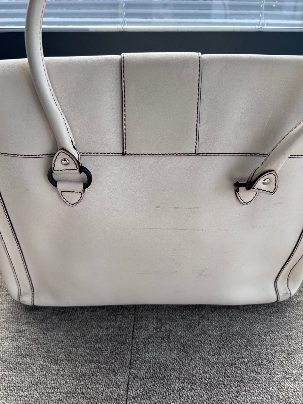 Aigner Grote Tas - Gebruikt maar Nog Steeds Mooi, Ophalen of Verzenden, Gebruikt, Wit, Shopper