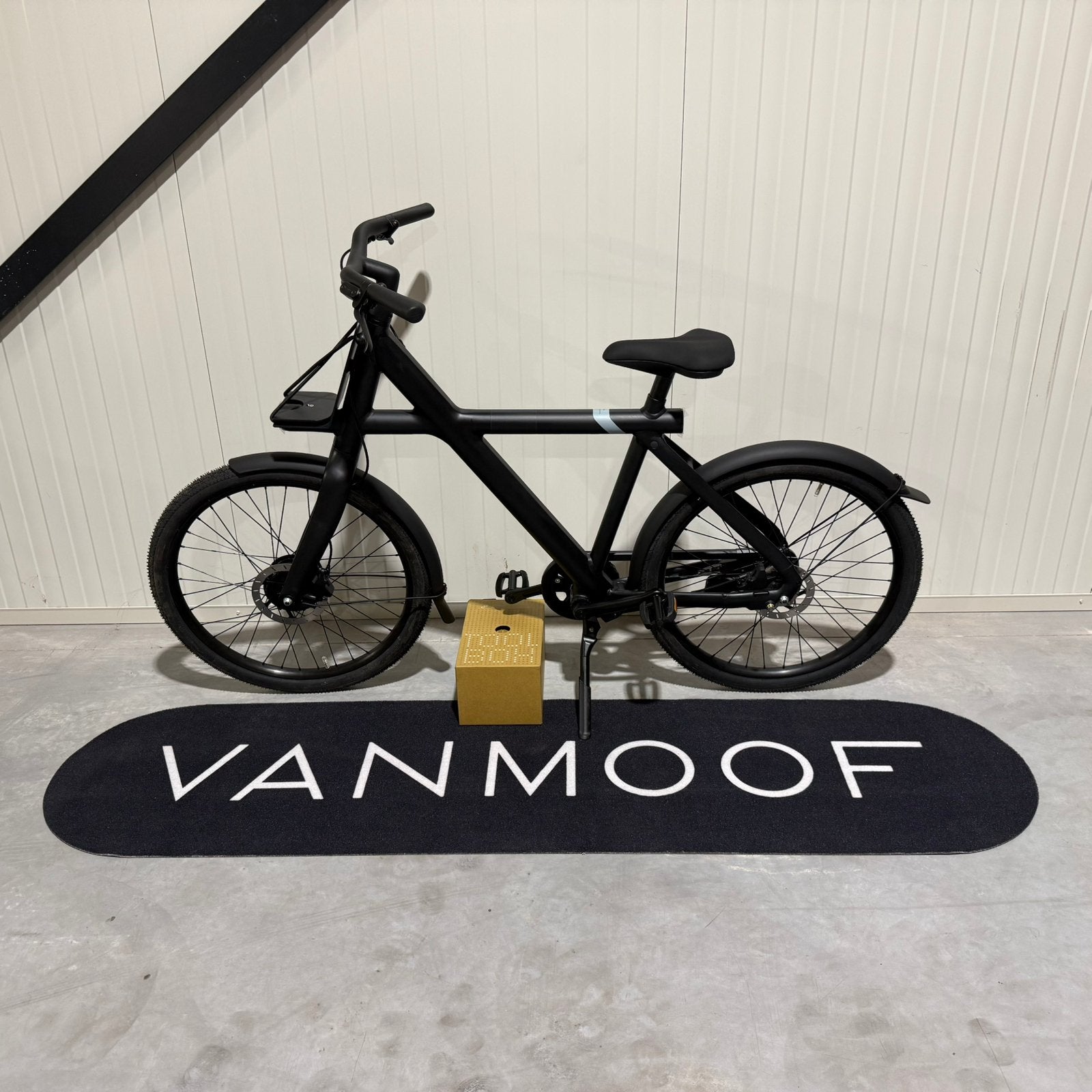 Gloednieuwe VanMoof X3 (2021) — Mat Zwart — Apple Find My
