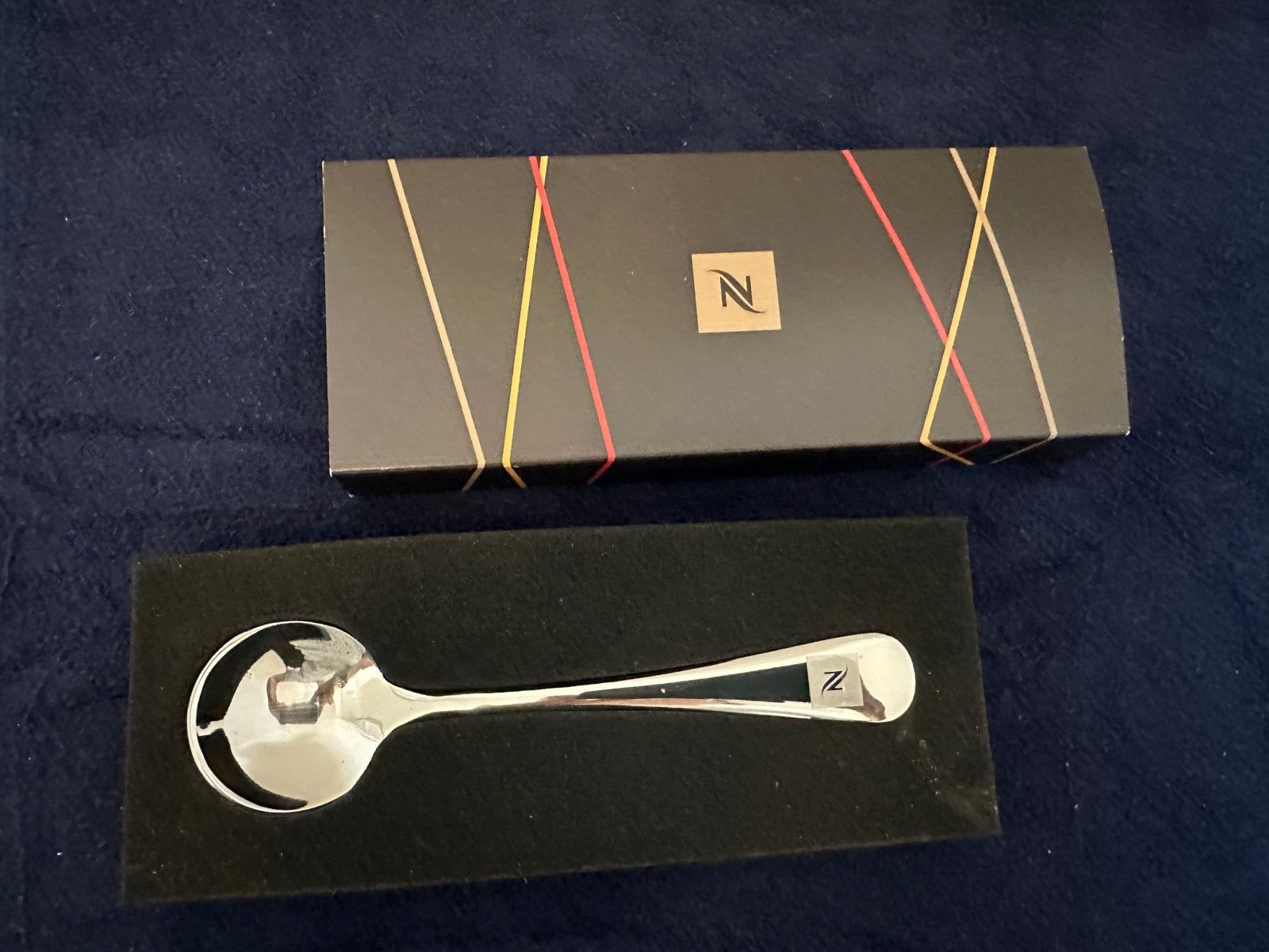 Nespresso zilverkleurige suikerlepel nieuw in doos, Ophalen of Verzenden, Nieuw, Rvs of Chroom