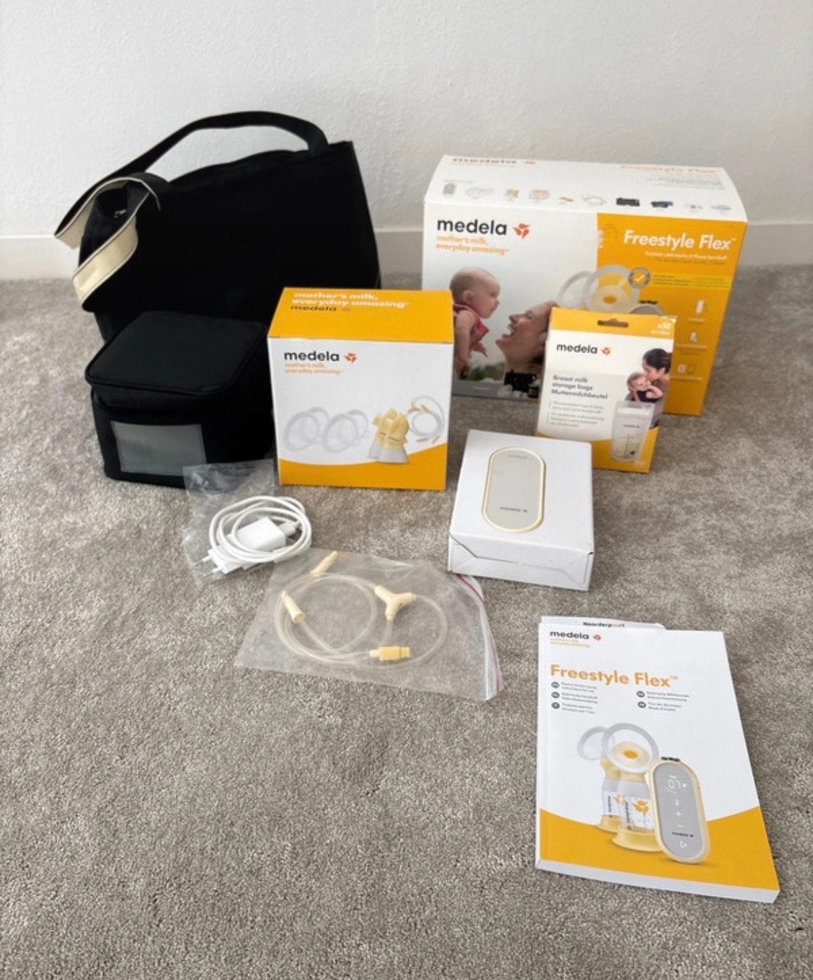 Medela Freestyle Flex Dubbele Elektrische Borstkolf Set, Gebruikt, Medela, Borstkolf, Ophalen of Verzenden