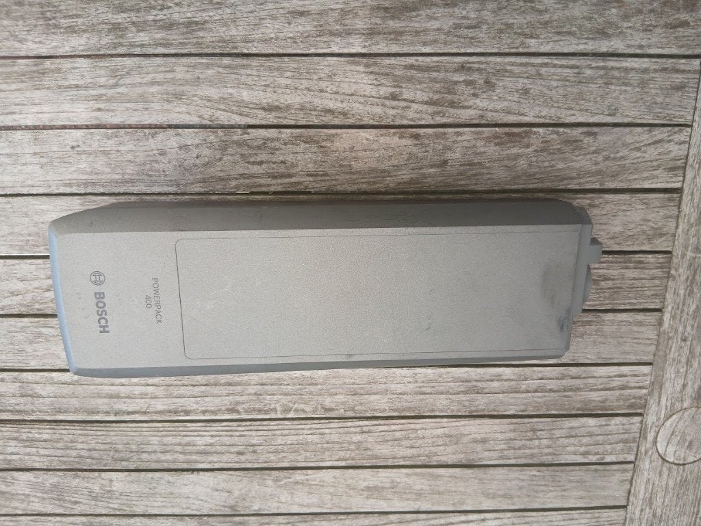 TE KOOP CUIJK GOEDWERKENDE BOSCH POWERPACK 400 WATT, Ophalen, Zo goed als nieuw