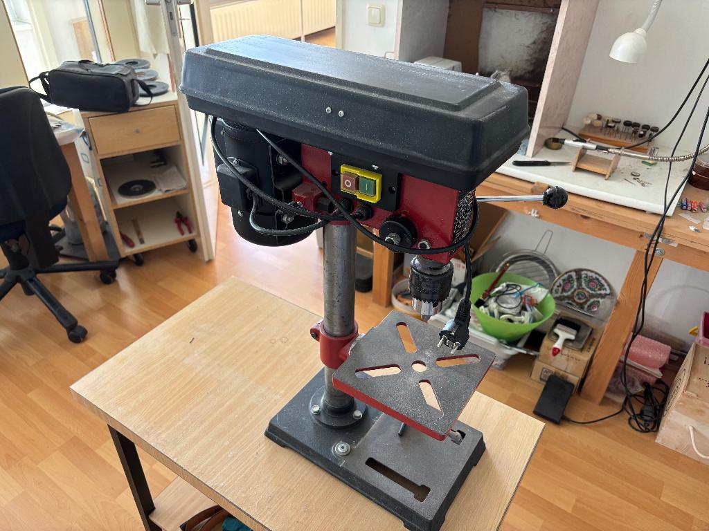 Boormachine, Ophalen, Gebruikt, 400 tot 600 watt, Boormachine