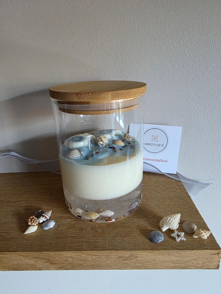 Decoratieve kaars met schelpen in glas, Overige materialen, Verzenden, Nieuw, Kaars
