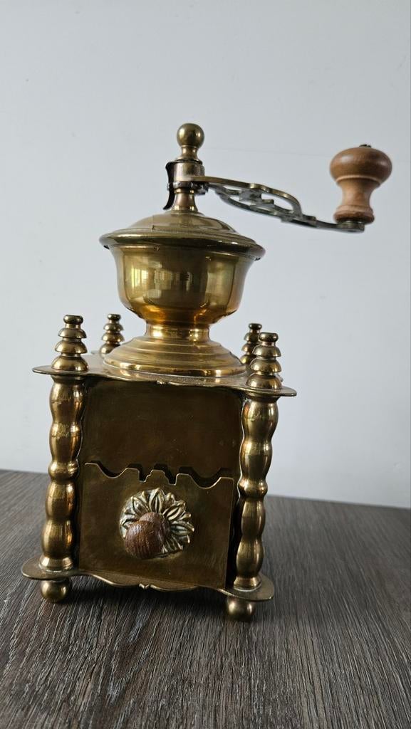 Antieke koffiemolen, Antiek en Kunst, Antiek | Keukenbenodigdheden, Ophalen of Verzenden