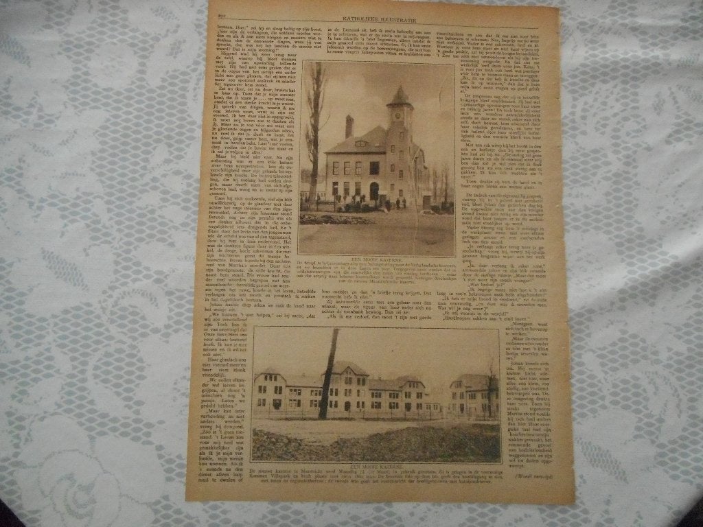 Maastricht. Nieuwe kazerne. 1919., Ophalen of Verzenden, Voor 1920, Nederland, Knipsel(s)