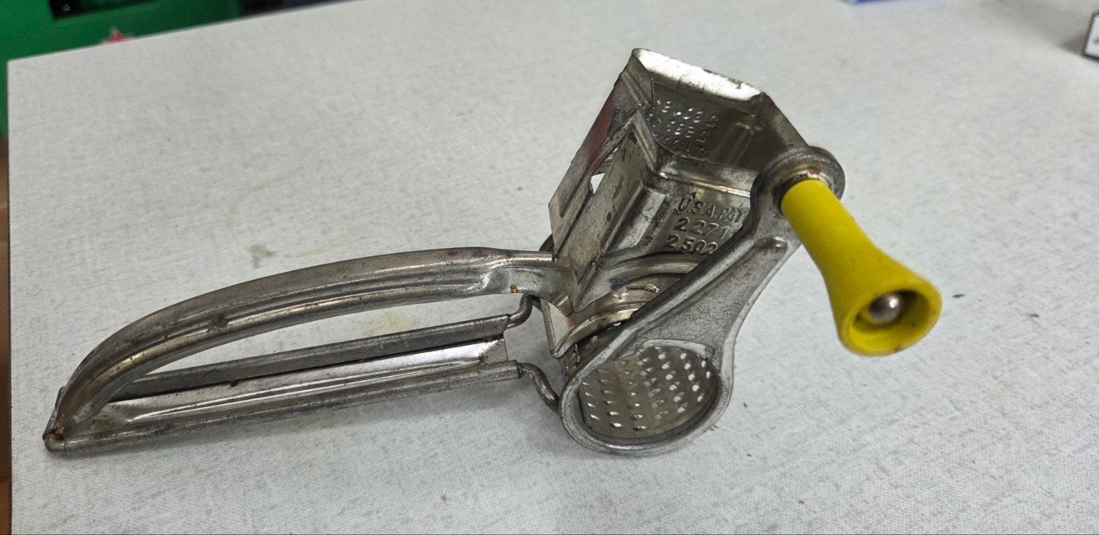 Vintage Mouli Grater - Made in France, Ophalen of Verzenden