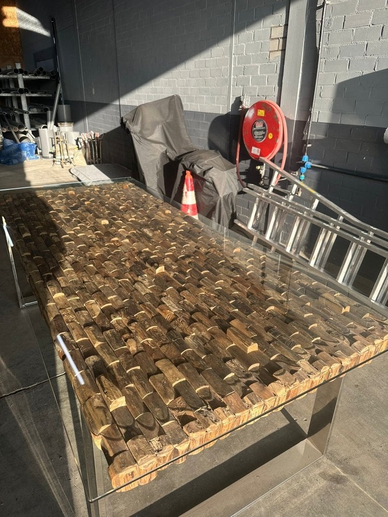 Grote eettafel van massief Indonesisch hout – 245 x 105 cm, Ophalen, Gebruikt, 100 tot 150 cm, 200 cm of meer