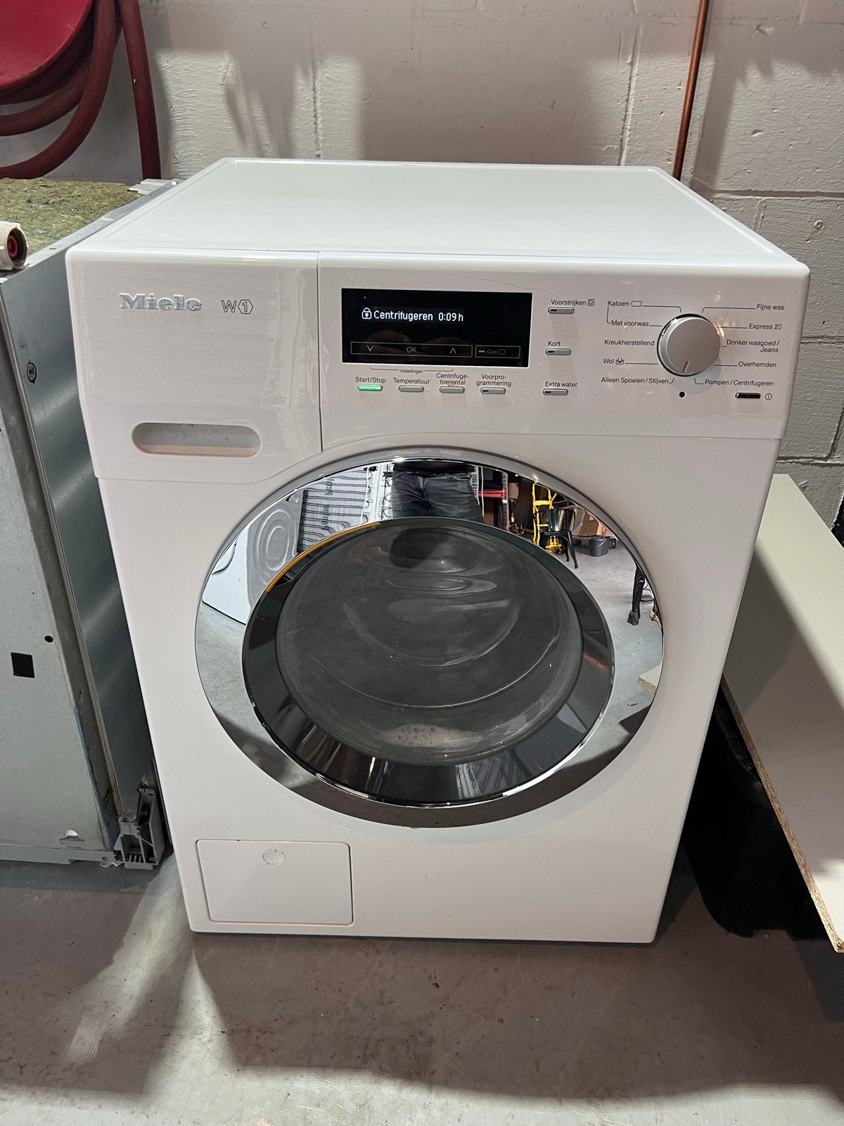 Foto 3 van Miele WKE130 WPS W1 Wasmachine - Zo goed als nieuw