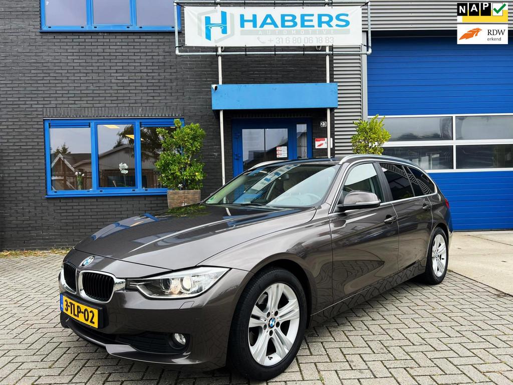 BMW 3-serie Touring 316i High Executive 136PK|Origineel NL|P, Automaat, Gebruikt, 4 cilinders, Bruin