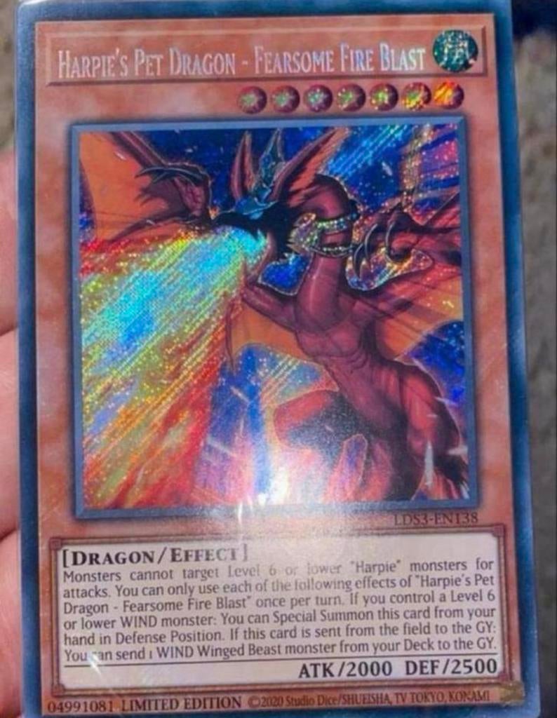 Yu-Gi-Oh! Harpie’s Pet Dragon - Fearsome Sealed !, Ophalen of Verzenden, Zo goed als nieuw, Losse kaart, Foil