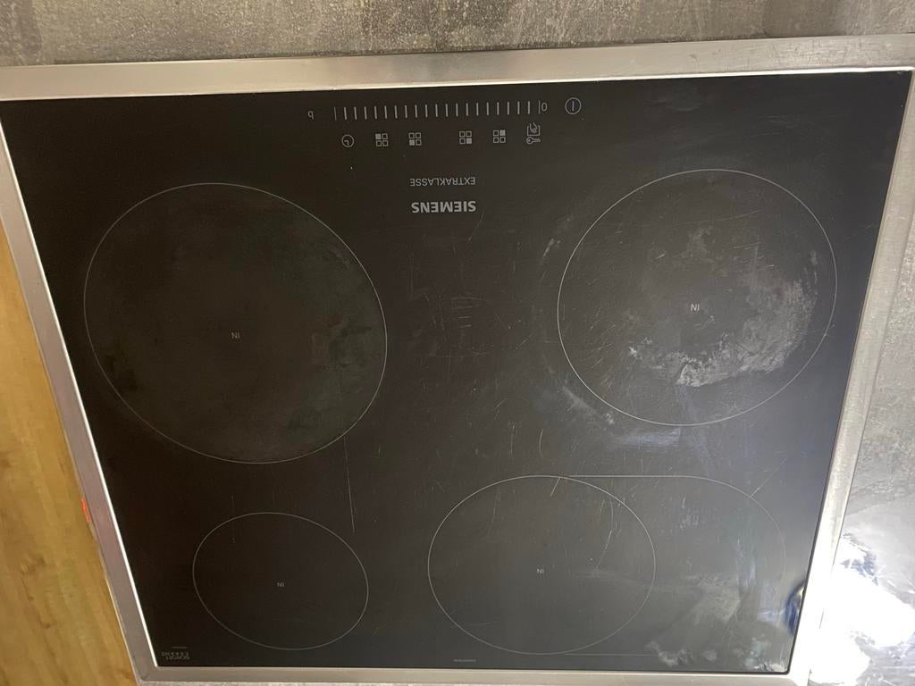 Siemens Extraklasse Inductiekookplaat - 4 zones, Witgoed en Apparatuur, Gebruikt, Inbouw, Inductie, 4 kookzones