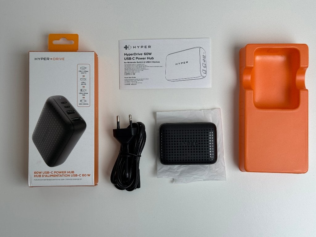 Hyperdrive 60W USB-C Travel Dock (ook voor Nintendo Switch), Ophalen of Verzenden, Zo goed als nieuw, Hyperdrive Gen 2, Docking station