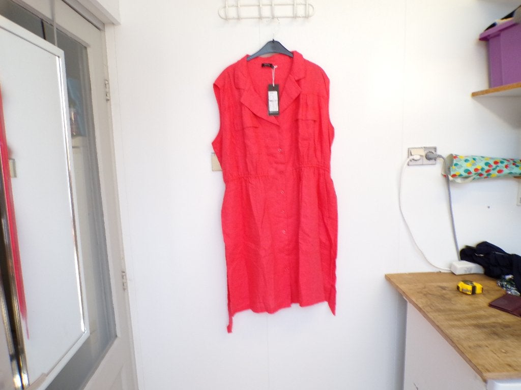 Leuke warm roze (Cerise) linnen jurk Yesta 2 - 50, Kleding | Dames, Grote Maten, Jurk, Ophalen of Verzenden, Nvt, Roze