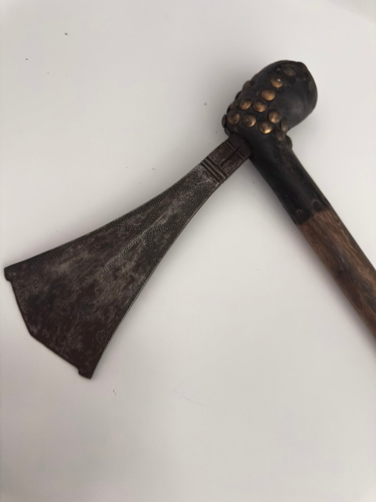 Chokwe strijdbijl Angola privé collectie Antropoloog 1930, Ophalen of Verzenden