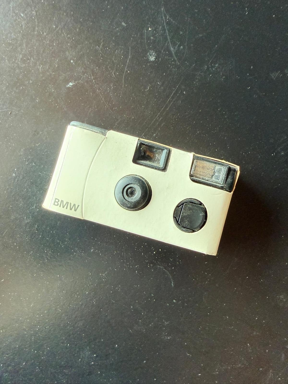 BMW Compact Camera - Vintage Wegwerpcamera, Ophalen of Verzenden, Gebruikt, Compact, Overige Merken