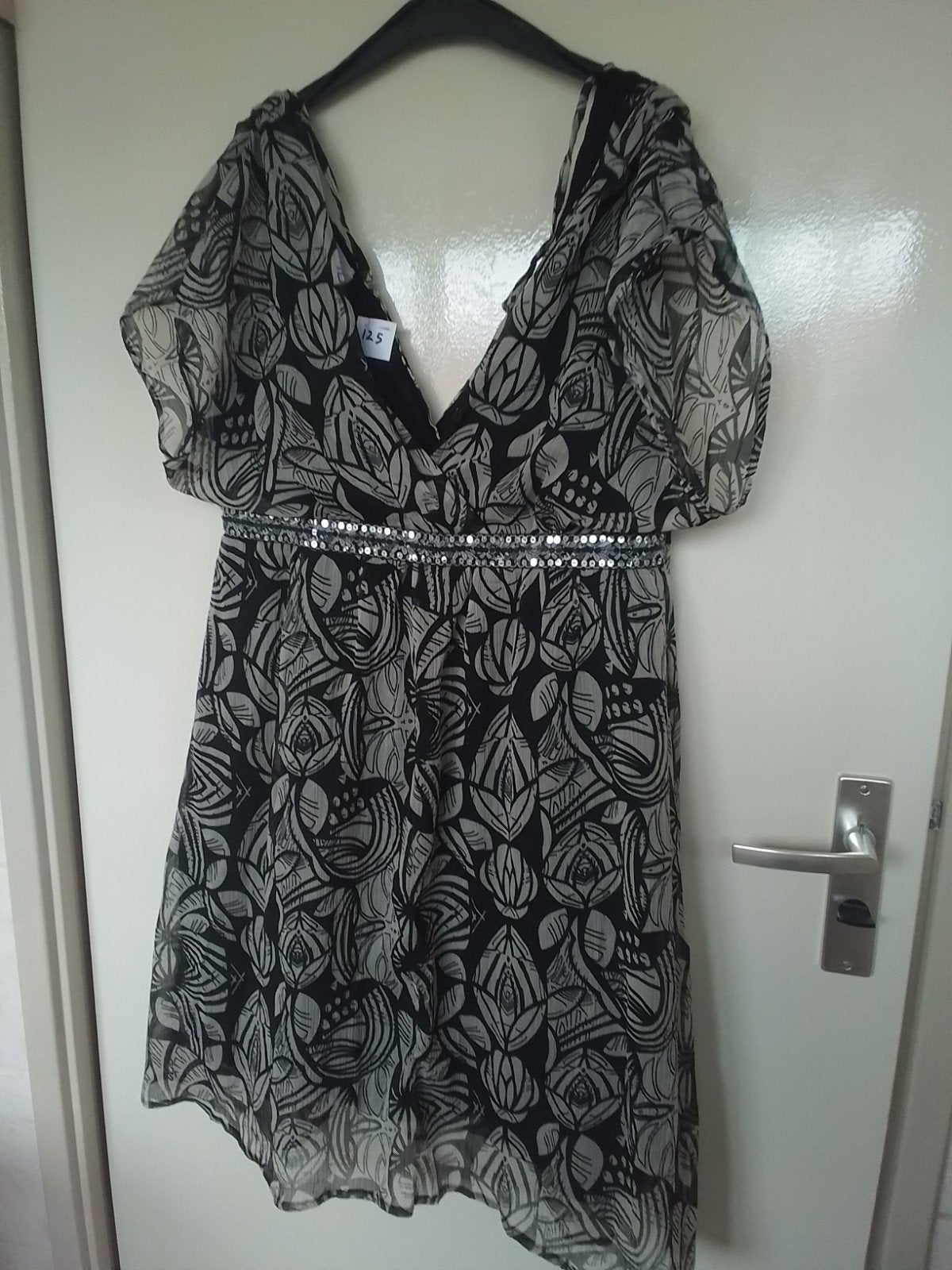 125 Zwart/grijze jurk van ZOI Woman Maat XL, Kleding | Dames, Ophalen of Verzenden, Zo goed als nieuw, Zwart, Jurk