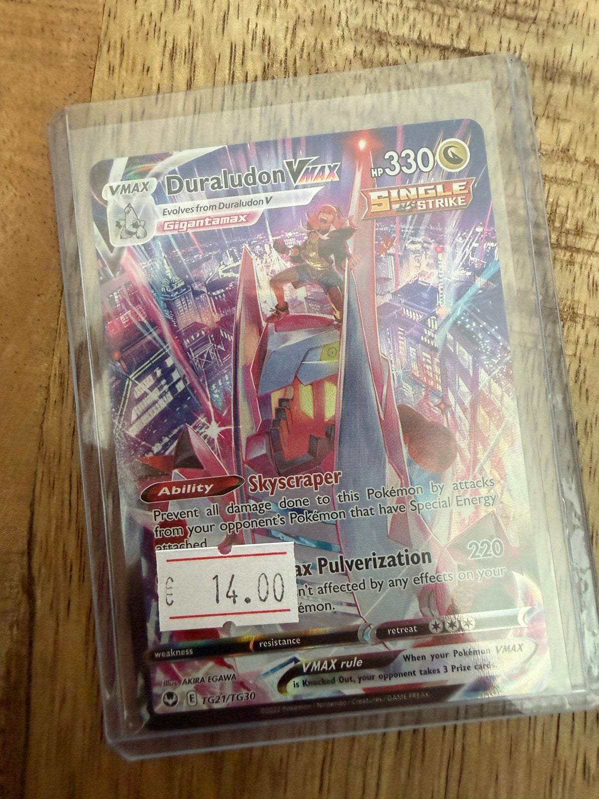 Pokémon Duraludon VMAX TG21/TG30 Single Strike, Ophalen of Verzenden, Zo goed als nieuw, Losse kaart