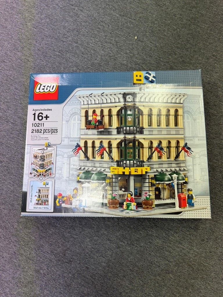 LEGO Creator Expert Grand Emporium - 10211 Nieuw in doos, Lego, Nieuw, Ophalen of Verzenden, Icons