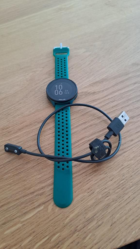 Polar sporthorloge, Sieraden, Tassen en Uiterlijk, Sporthorloges, Gebruikt, Ophalen of Verzenden, Polar, Android
