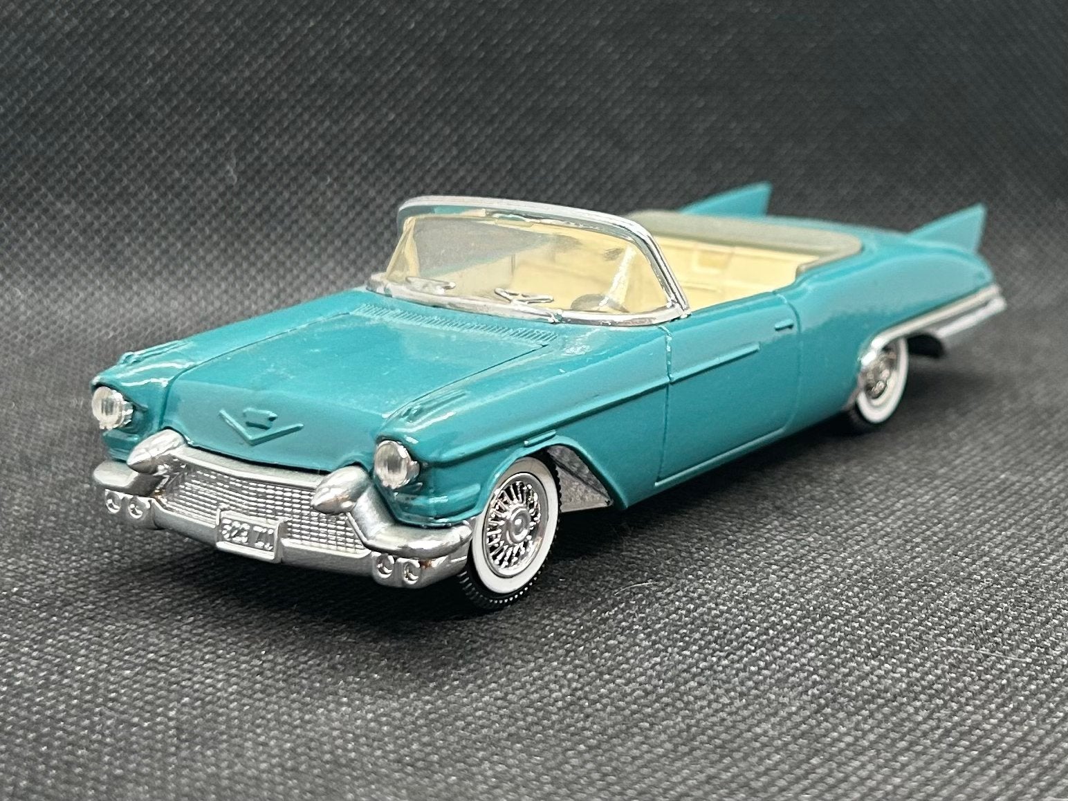 Solido Cadillac Eldorado Biarritz 1:43, Verzenden, Zo goed als nieuw, Auto, Solido