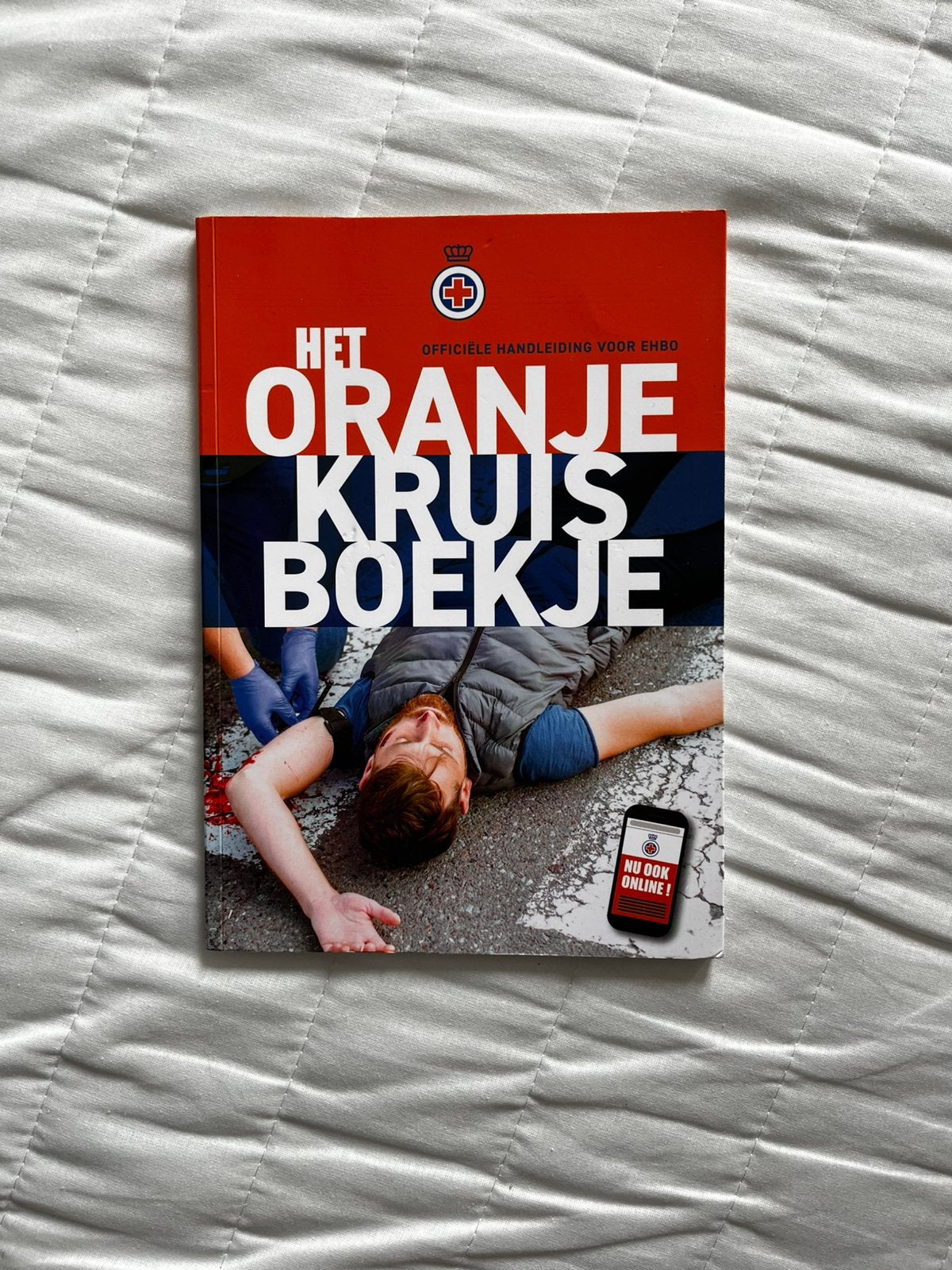 Het Oranje kruis boekje - HTV, Boeken, Ophalen of Verzenden, Zo goed als nieuw, Overige niveaus, Nederlands