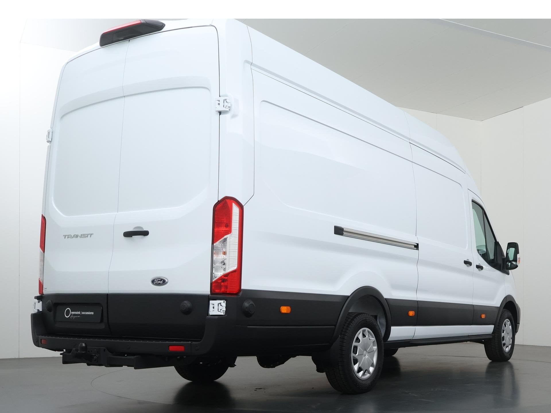 Ford Transit 350 | 2.0 TDCI | L4 H3 | TREND | RWD | 2-ZITS |, Auto's, Bestelauto's, 4 cilinders, 129 pk, 2800 kg, Wit