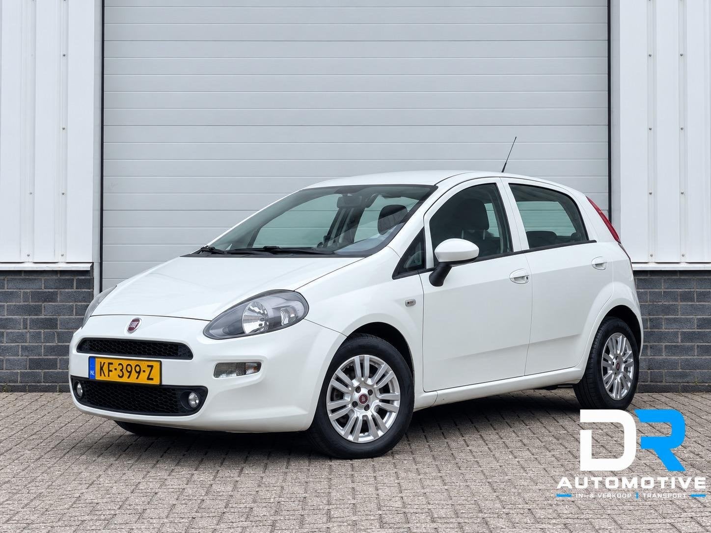 Fiat Punto Evo 0.9 TwinAir Lounge | APK 08-2027 | NAP | SPOR, Voorwielaandrijving, Gebruikt, Origineel Nederlands, Bedrijf