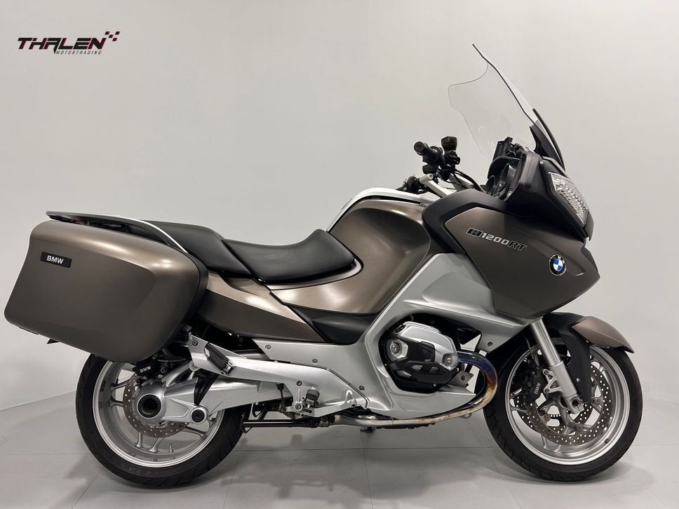 BMW R 1200 RT DOHC  (bj 2011) 17800 km, 2 cilinders, Motorrijbewijs A, Bedrijf, Meer dan 35 kW