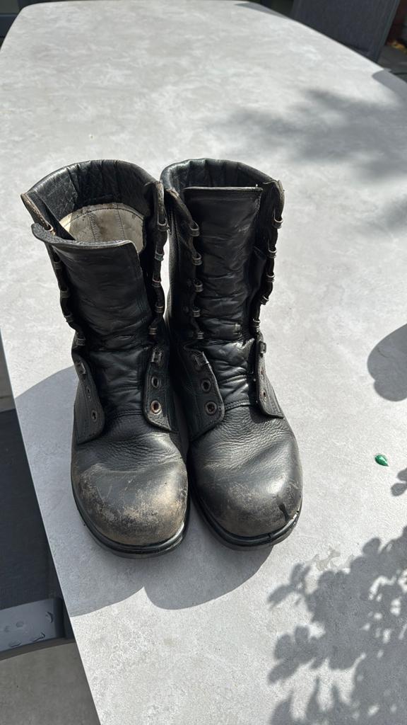 Leger laarzan zwart 270-B maat 43, Ophalen, Zwart, Boots, Gedragen