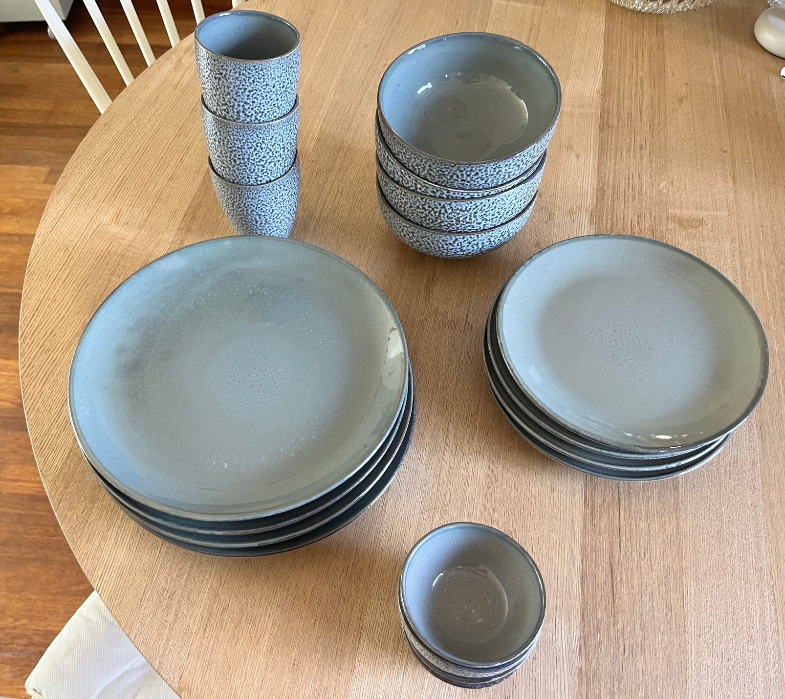 Servies, Huis en Inrichting, Keuken | Servies, Steen, Gebruikt, Ophalen of Verzenden, Overige stijlen