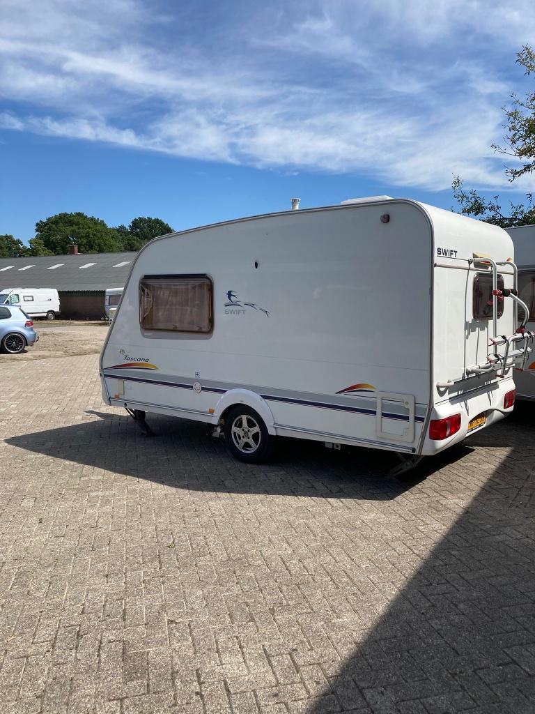 Caravan Swift Toscane 390/3, Rondzit, Bedrijf, 750 - 1000 kg, Schokbreker