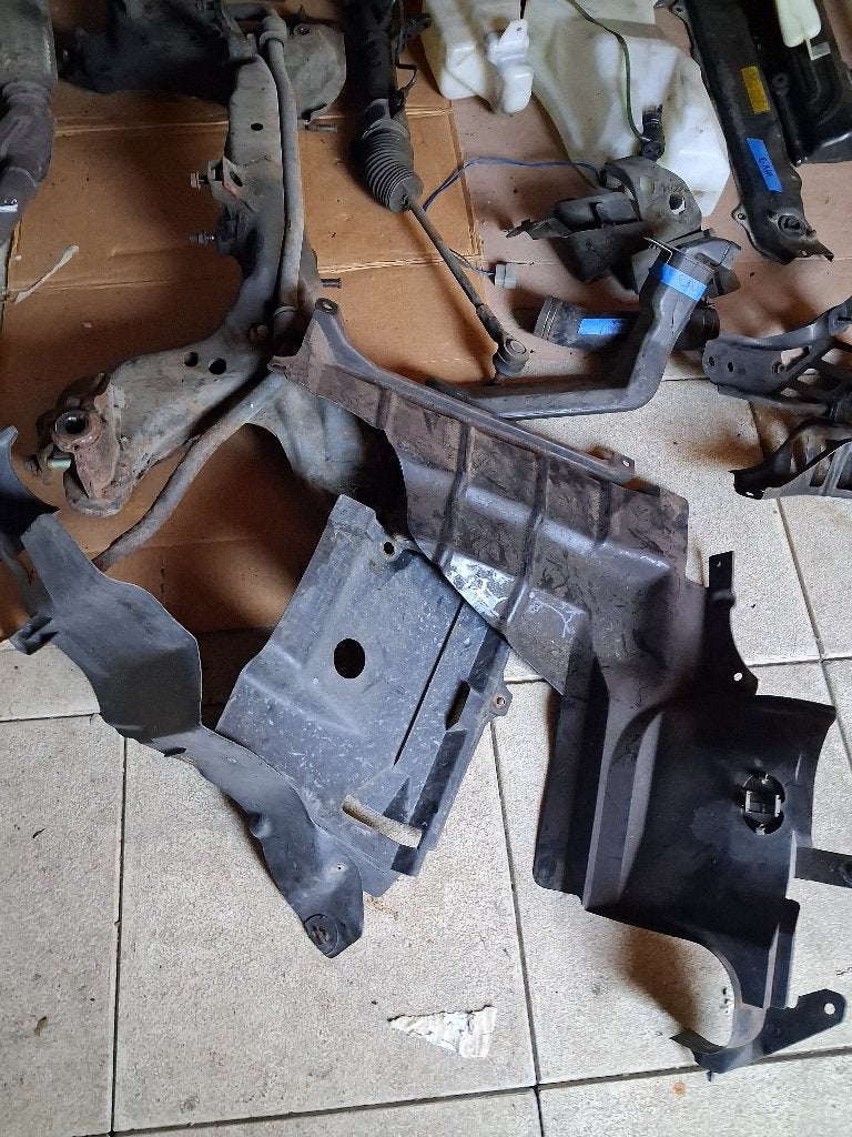 Partij onderdelen MAZDA MX-3 V6  type EC  1991/1998, Ophalen, Gebruikt, Mazda
