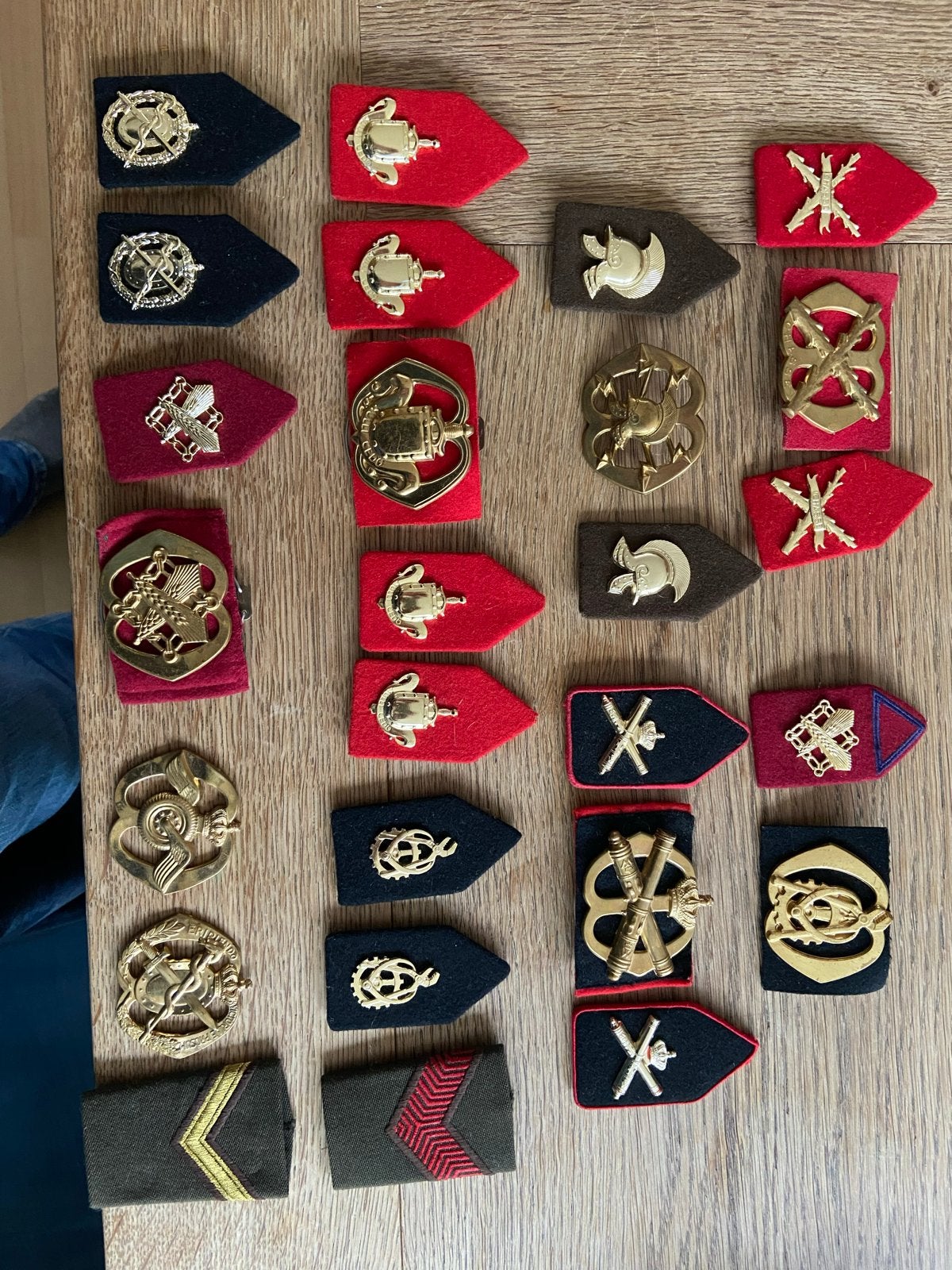 Diverse Leger Insignes - Militaire Emblemen en Badges, Ophalen of Verzenden, Landmacht, Overige gebieden, Embleem of Badge