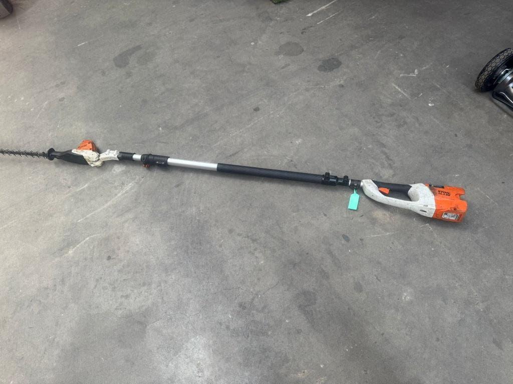 STIHL HLA 85 Accu Langsteel Heggenschaar – DEFECT, ANDREAS STIHL AG & Co. KG Badstraße 115 D-71336 Waiblingen, Duitsland, Gebruikt