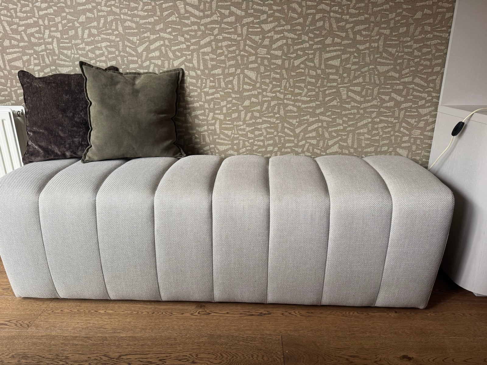 KARWEI eetkamerbank Erie grof geweven beige stof, Ophalen, Gebruikt, Minder dan 75 cm, 150 tot 200 cm
