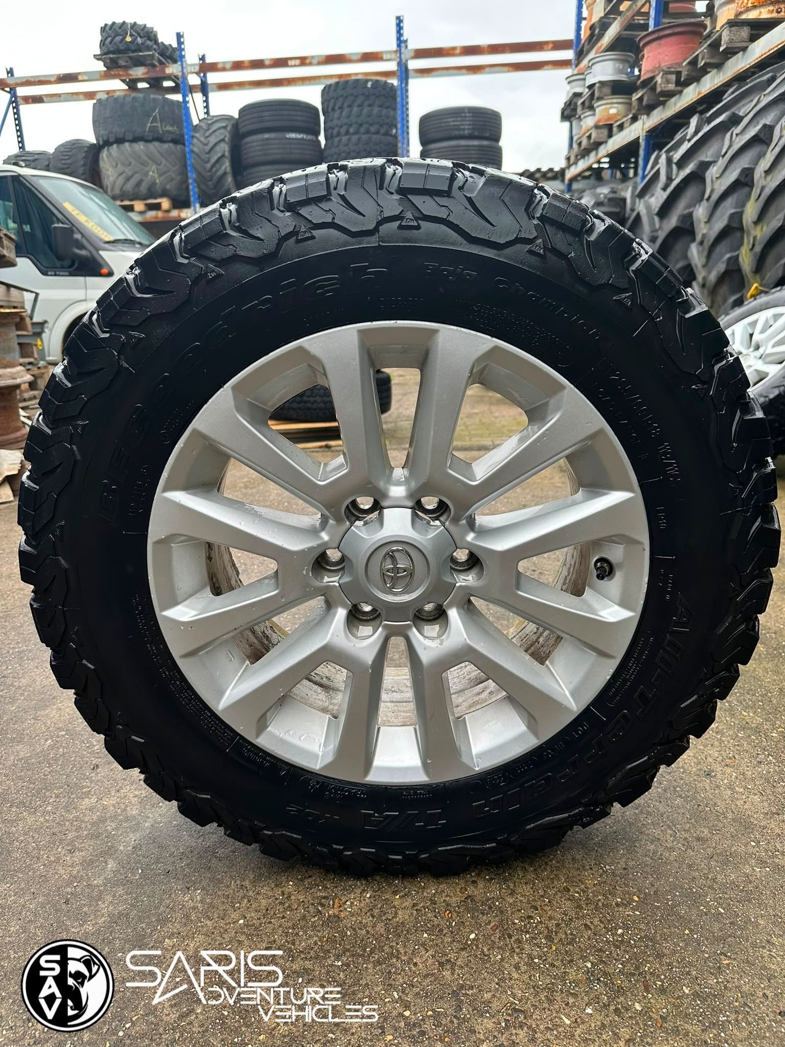 18 inch wielenset Toyota Landcruiser 120/150 Met BF Goodrich, Ophalen, Gebruikt, -, -