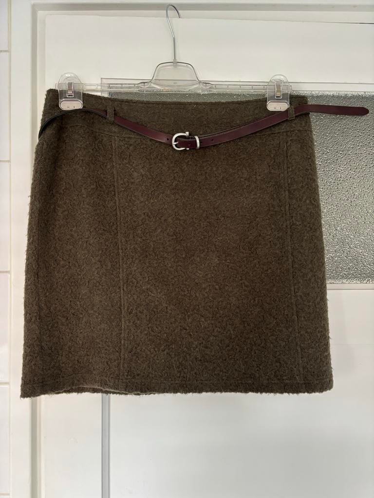 Josephine & Co Olijf Groene mini-rok met riem, Maat 42/44 (L), Ophalen of Verzenden, Gedragen, Boven de knie