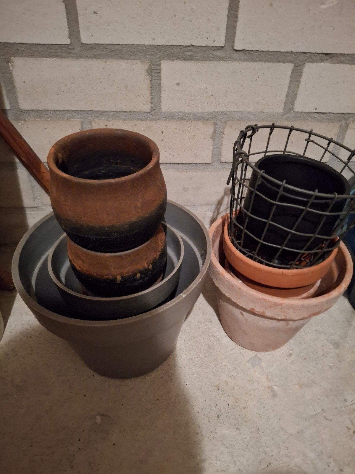 Gratis binnen en buiten bloempotten., Ophalen, Kunststof, Rond, Binnen
