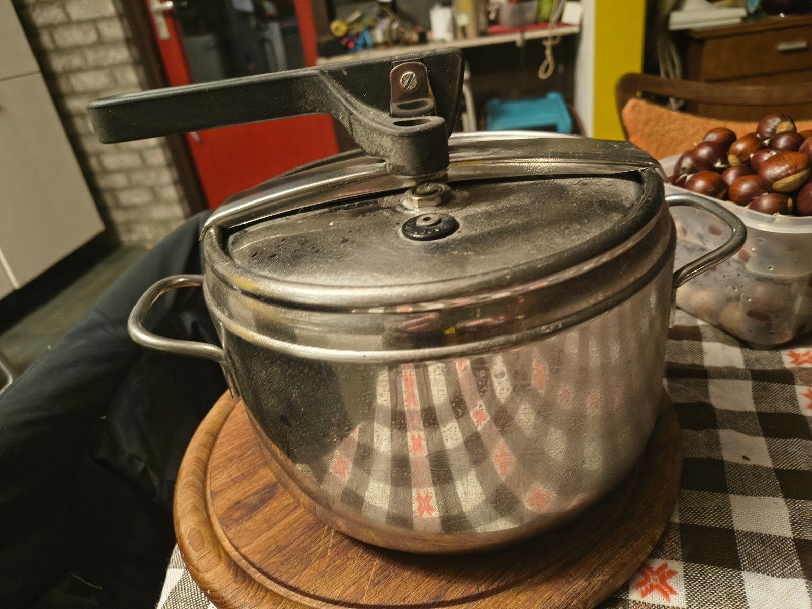 Lagostina Snelkookpan 22cm - Made in Italy, Huis en Inrichting, Snelkookpan, Gebruikt, Ophalen of Verzenden, Rvs