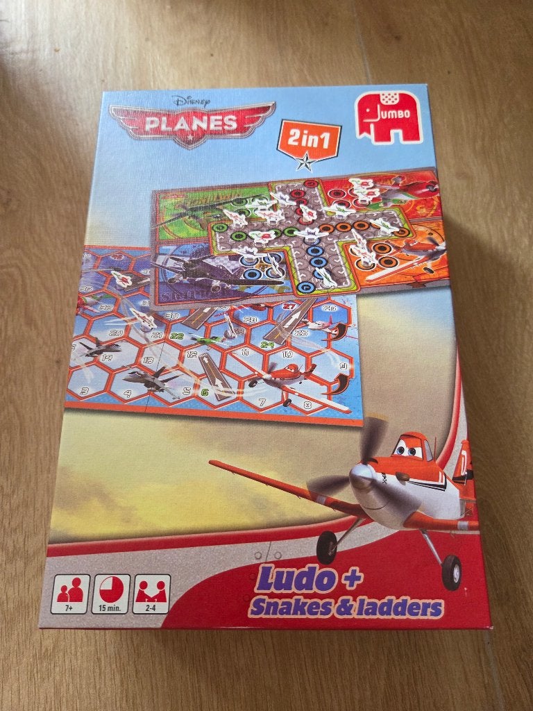 Planes spelletjesdoos en puzzels, Ophalen, 10 tot 50 stukjes, Zo goed als nieuw, 4 tot 6 jaar